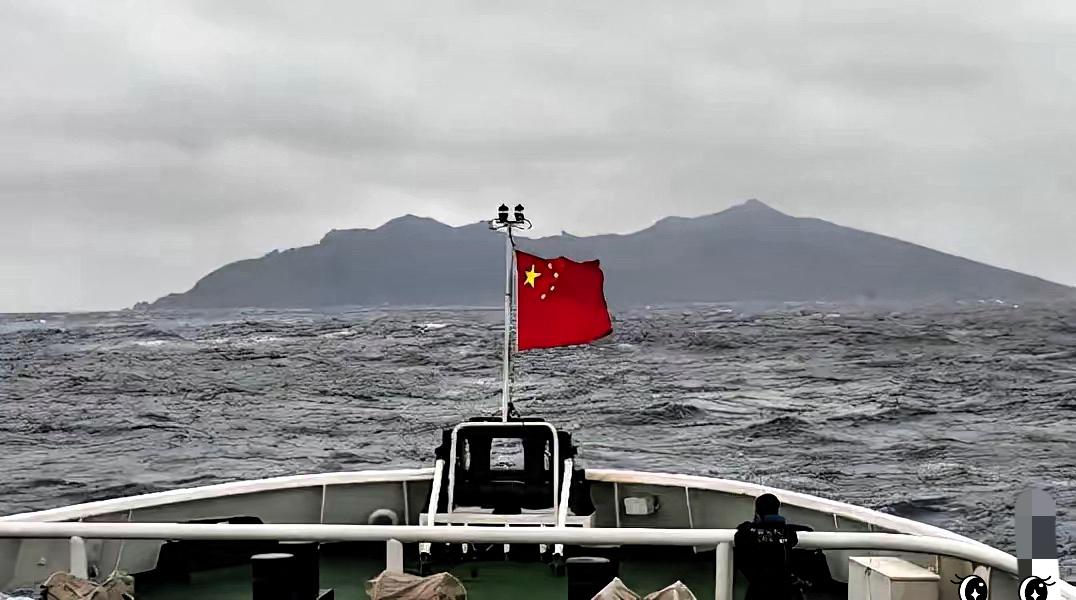 雷霆出击！中国海警台湾周边严打非法军火运输 解放军同步开展训练。

中国海警代号