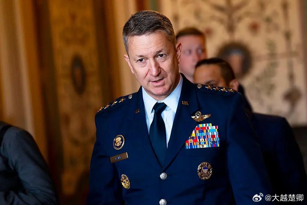 美国参联会主席说，针对伊朗的军事行动仍处于初始阶段。 