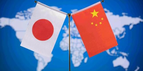 日本想要软化对华立场了！日本公开驳斥美国立场！3月19日，根据德国之声报道，在美