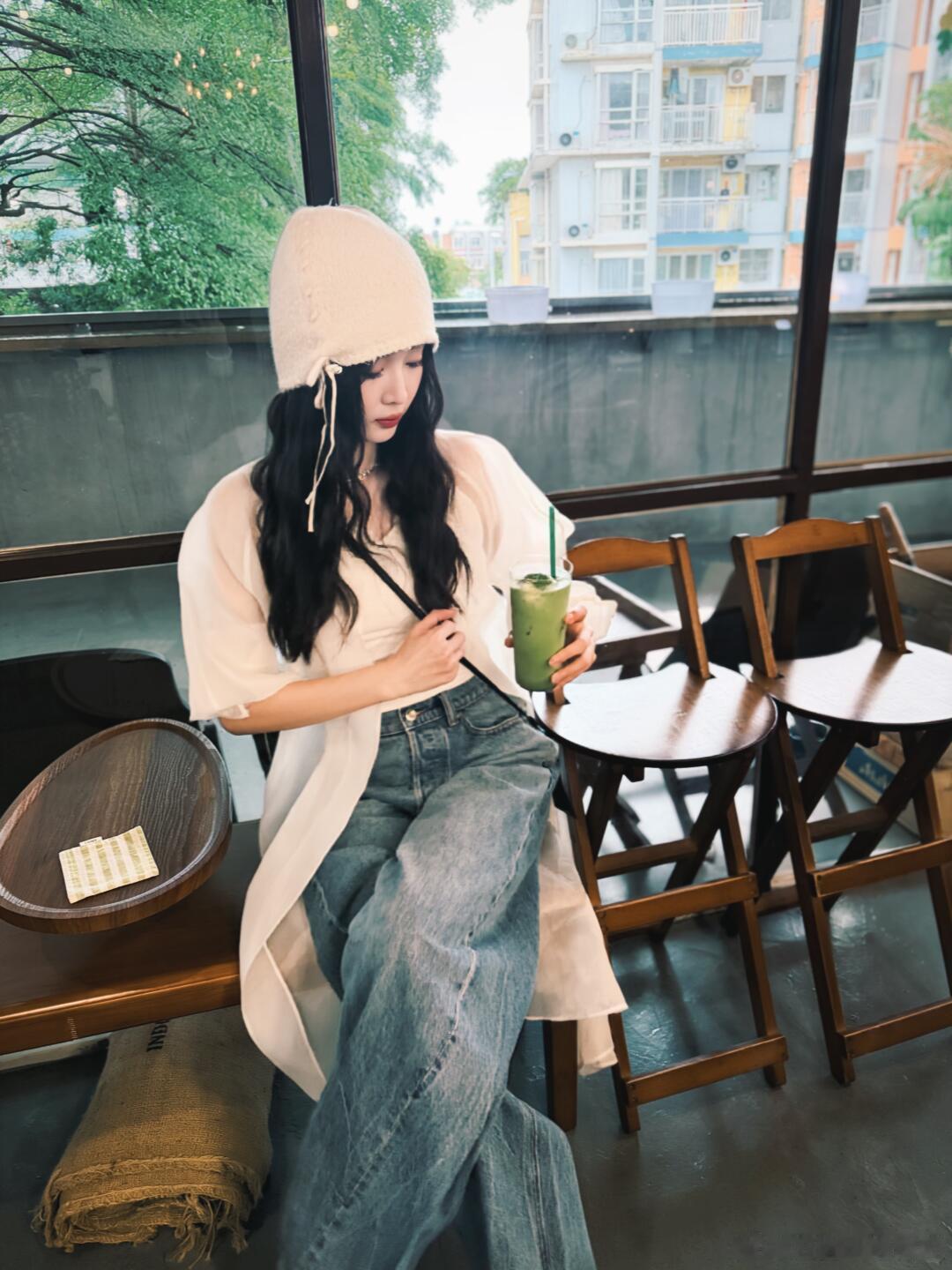 吴宣仪wxy吴宣仪 她的海wxy吴宣仪爱上另一个我“愿你在这个夏天，有期待，有惊