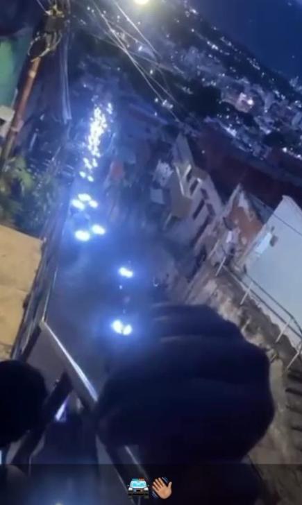 委内瑞拉信息部正式发布声明称：“加拉加斯市中心发生的射击事件是由于未经许可的无人