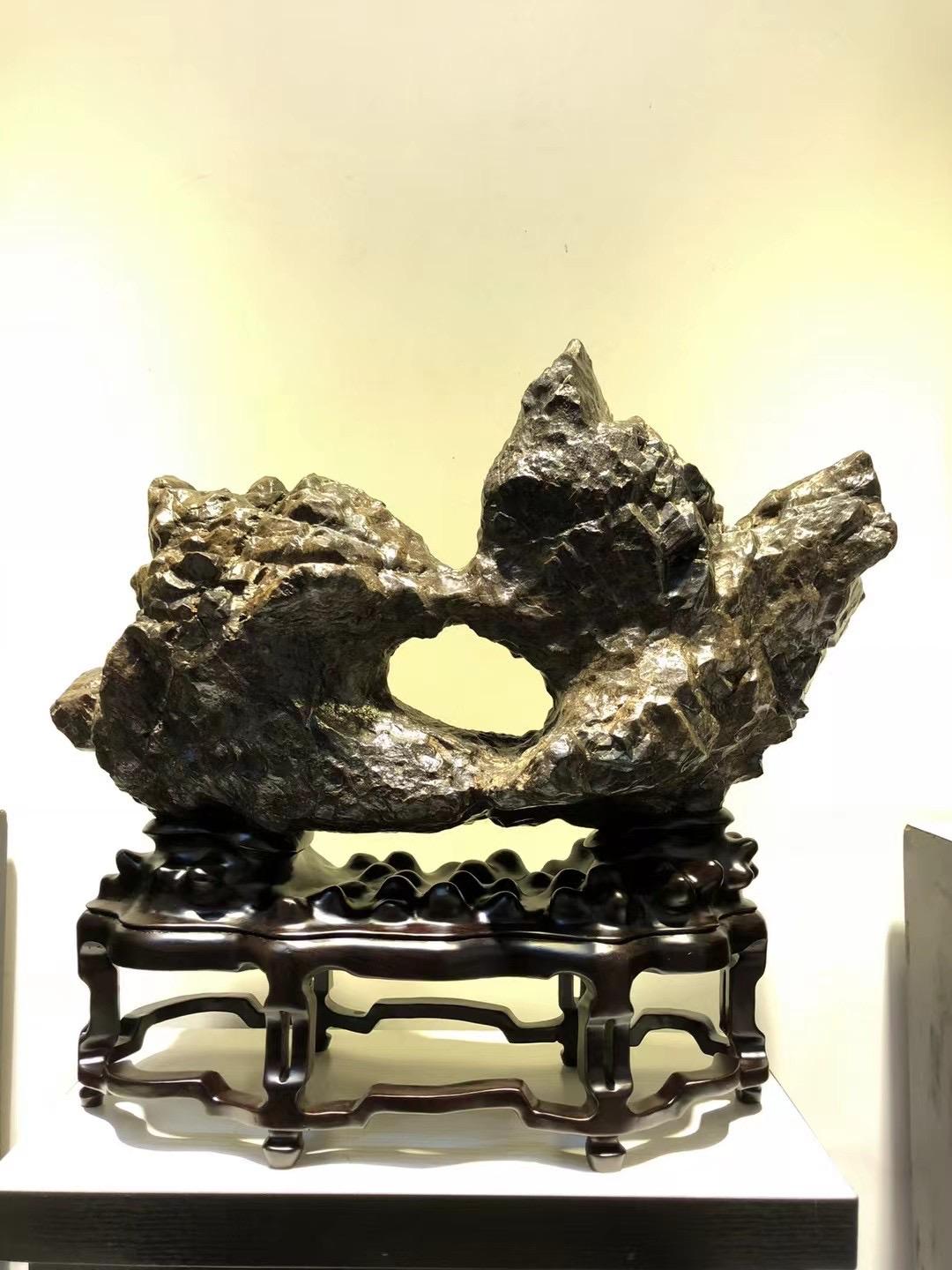 来宾水冲石[送自己一朵花]