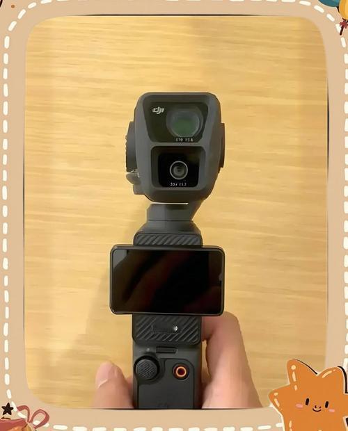 虽然最近，大疆Pocket 4就要发布了，但一众竞品和跨赛道而来的“玩家”也正在