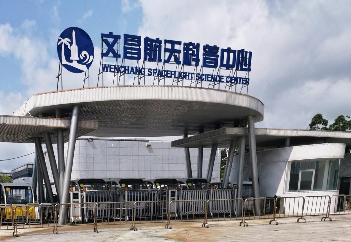 据说海口又想兼并定安，文昌，澄迈了。
海南省仅有十多个市县，海口再兼并定安，文昌