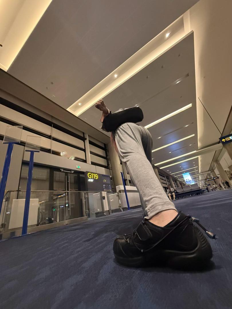 留下几张雷霆大照就走了。。。 ​​​