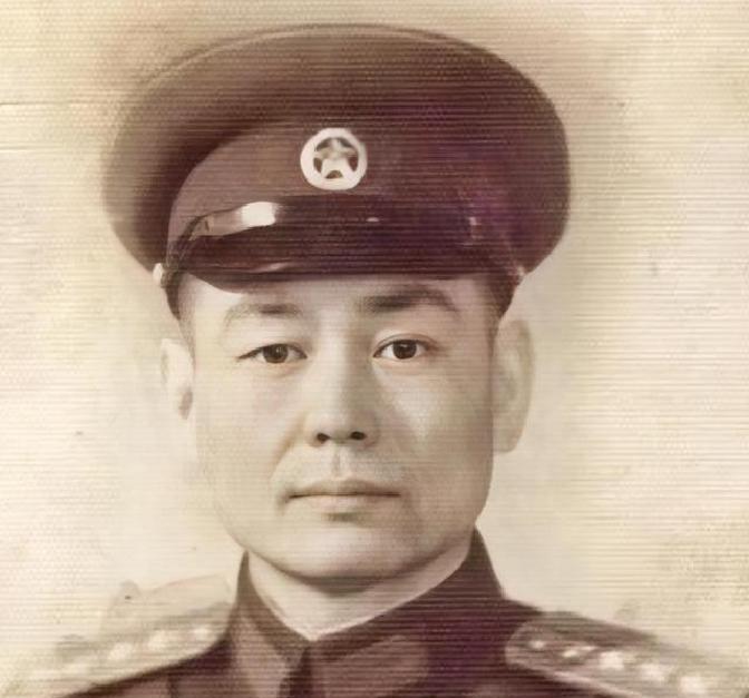 1962年的一天，北京卫戍区某师的办公楼里突然响起一声刺耳的枪声。等警卫冲进去时