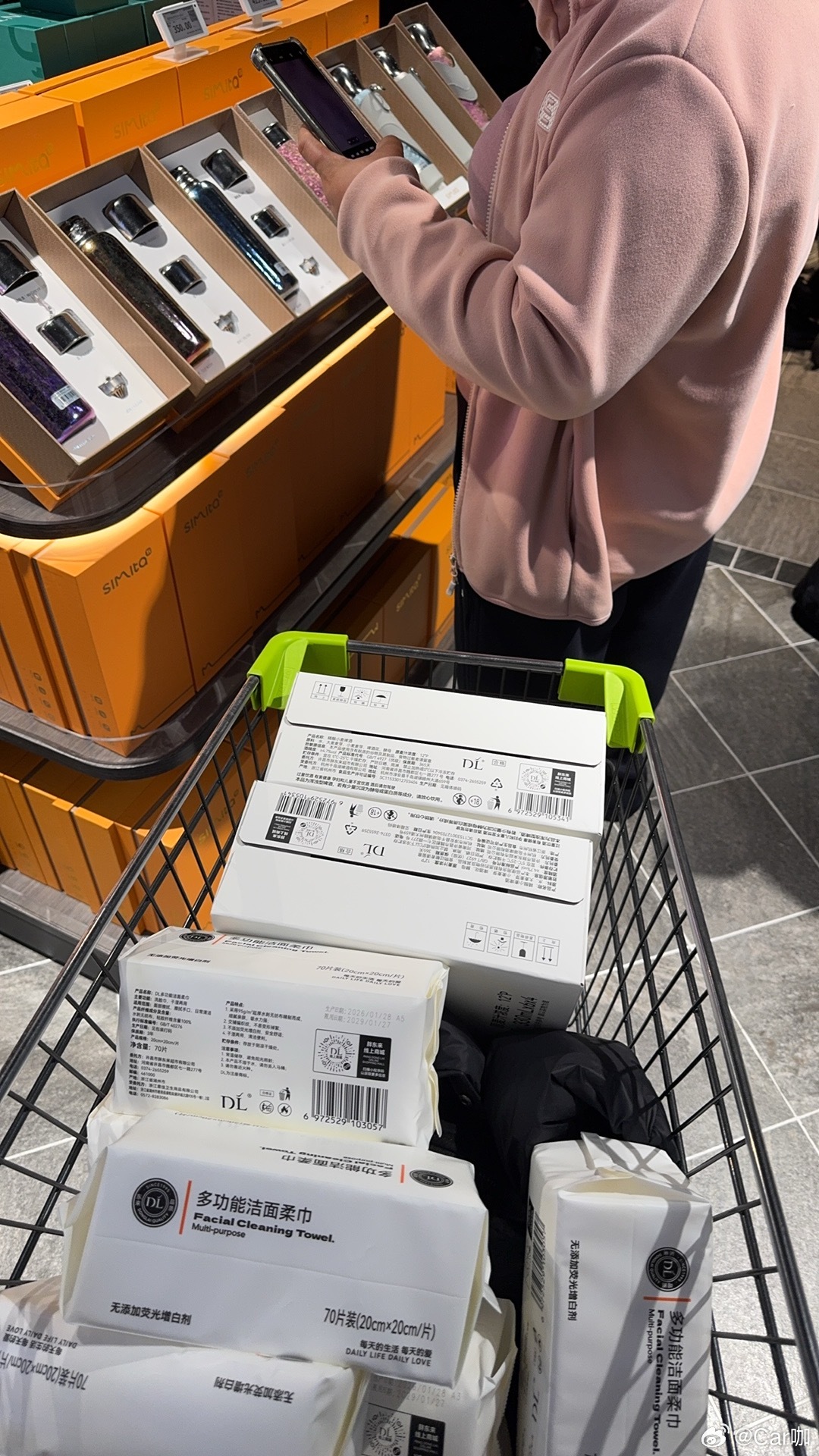 胖东来说真的，已经去过三次了，胖东来再香，人挤人我也真顶不住了。本来超期待郑州胖