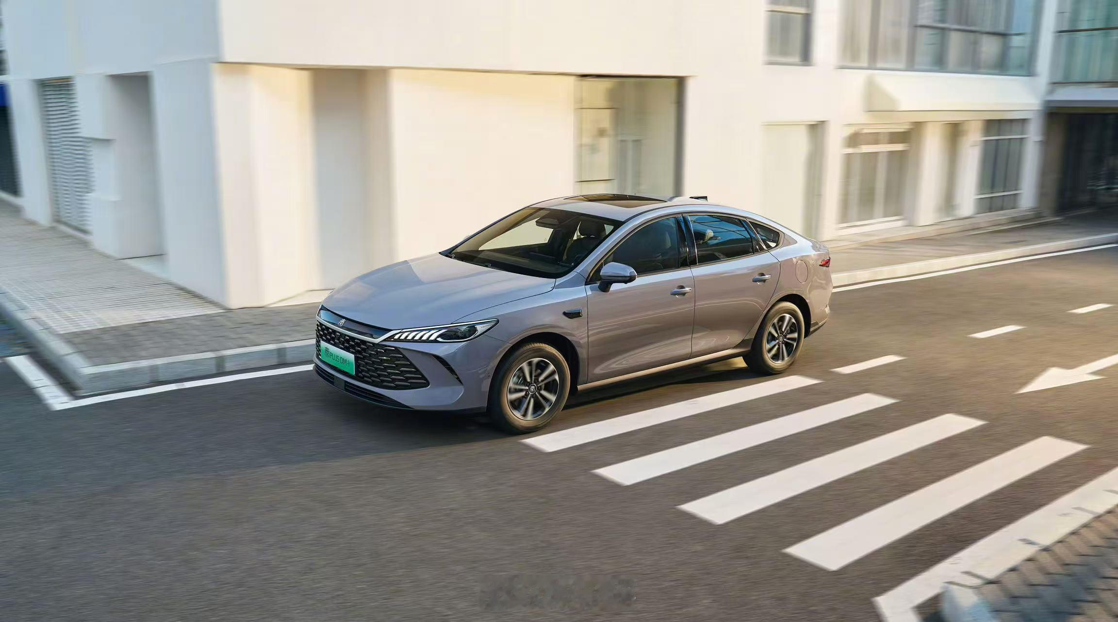 2026 年春节假期从 2 月 15 日（农历腊月二十八、周日）持续至 23 日