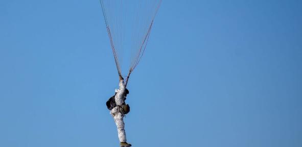 图文：瑟尔斯基：乌军在南线作战行动开始以来已收复470平方公里领土消灭1.1万名