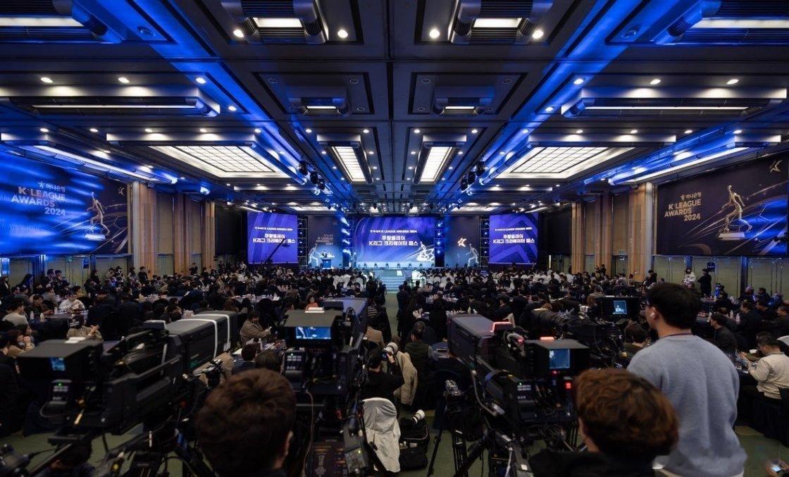 林加德无缘K联赛年度奖项提名，全北、蔚山、水原成大热门11月21日讯，K联赛官方