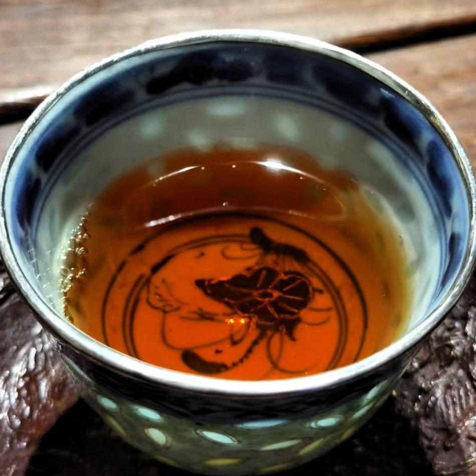 不是铁观音茶，都可以叫安溪铁观音，市面上55%的铁观音茶都不是安溪铁观音茶。真正