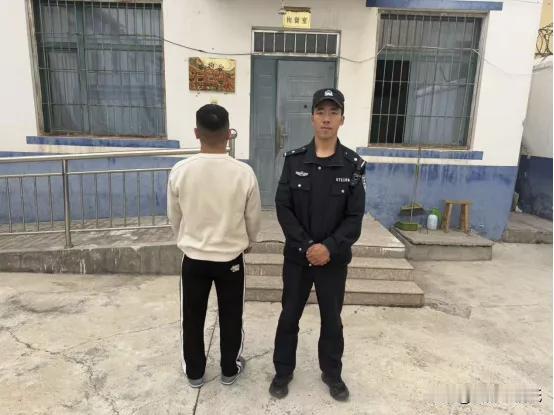 青海这个“酒迷头”竟敢对警察动粗？

很多人都爱在饭桌上喝两杯，觉得“小酌怡情”