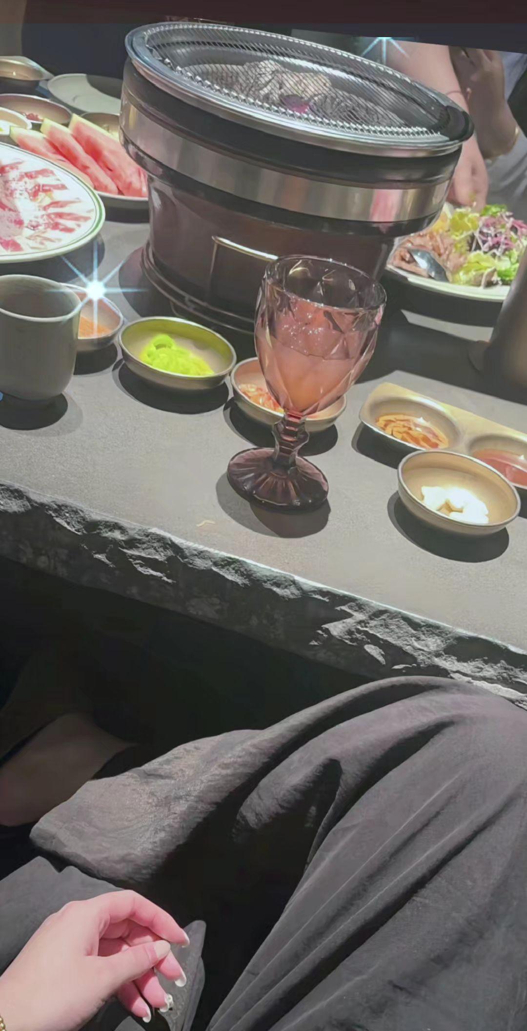 我已经很降低自己对你的需求了 再降低 我不知道自己需不需要你了…