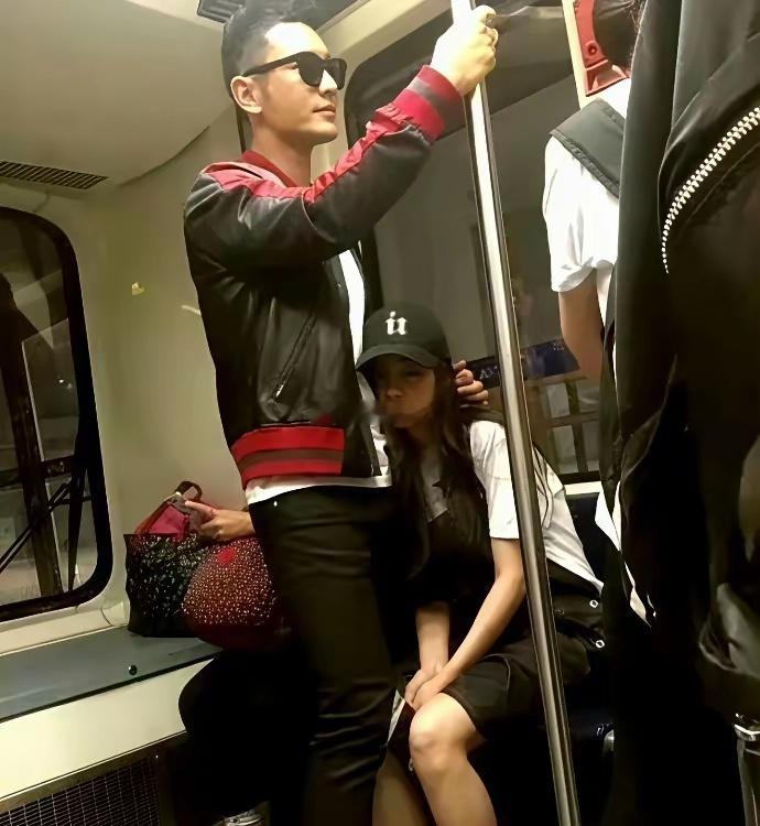 黄晓明以前真的好爱她 