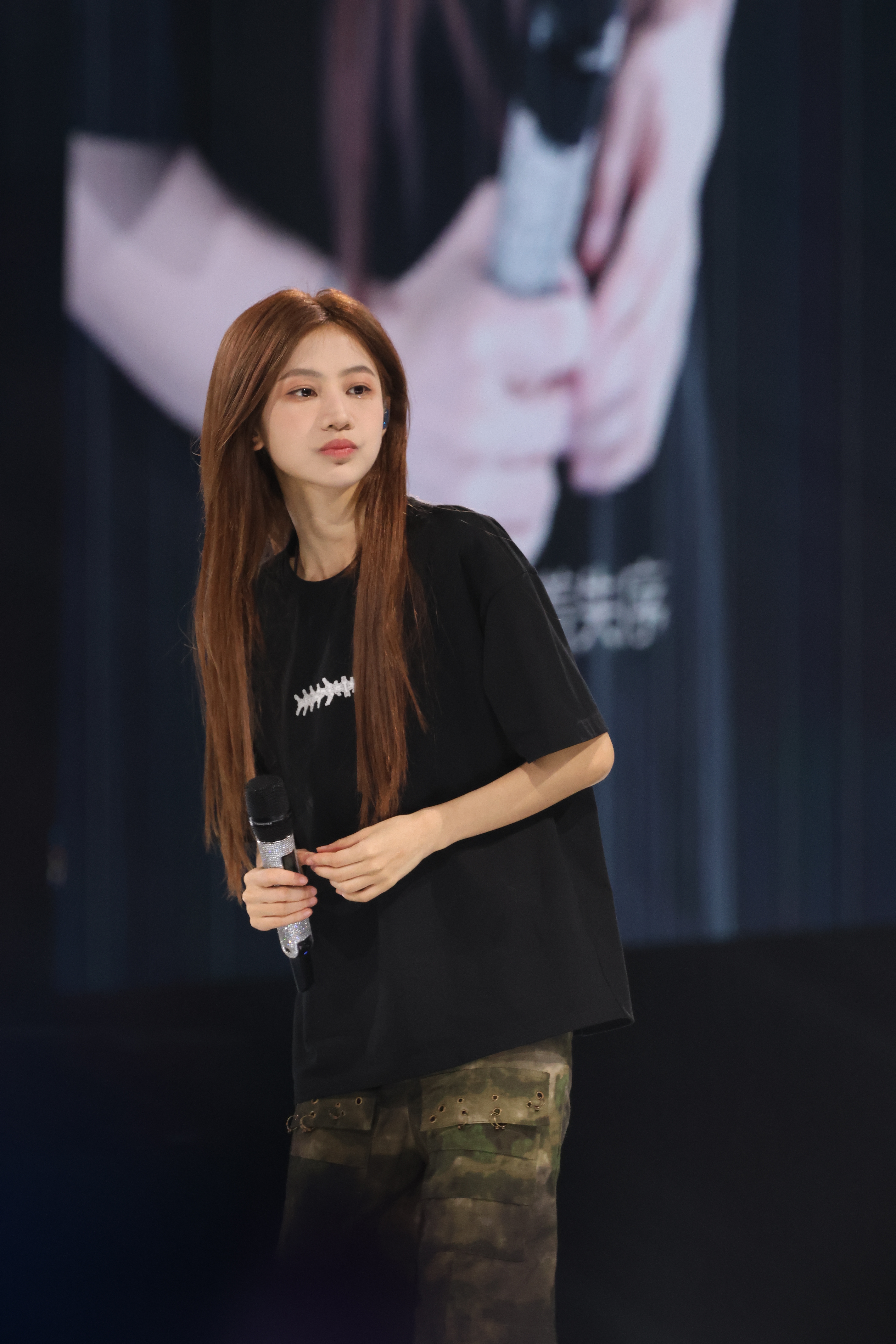 袁一琦[超话]🐆 袁一琦UNKNOWN演唱会🐆袁一琦0915出道十周年快乐?