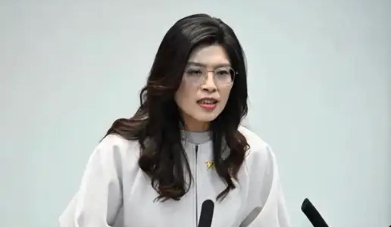 就在刚刚，
中国“国民党主席”郑丽文正式宣布，
7月17日，针对台北市长蒋万安号