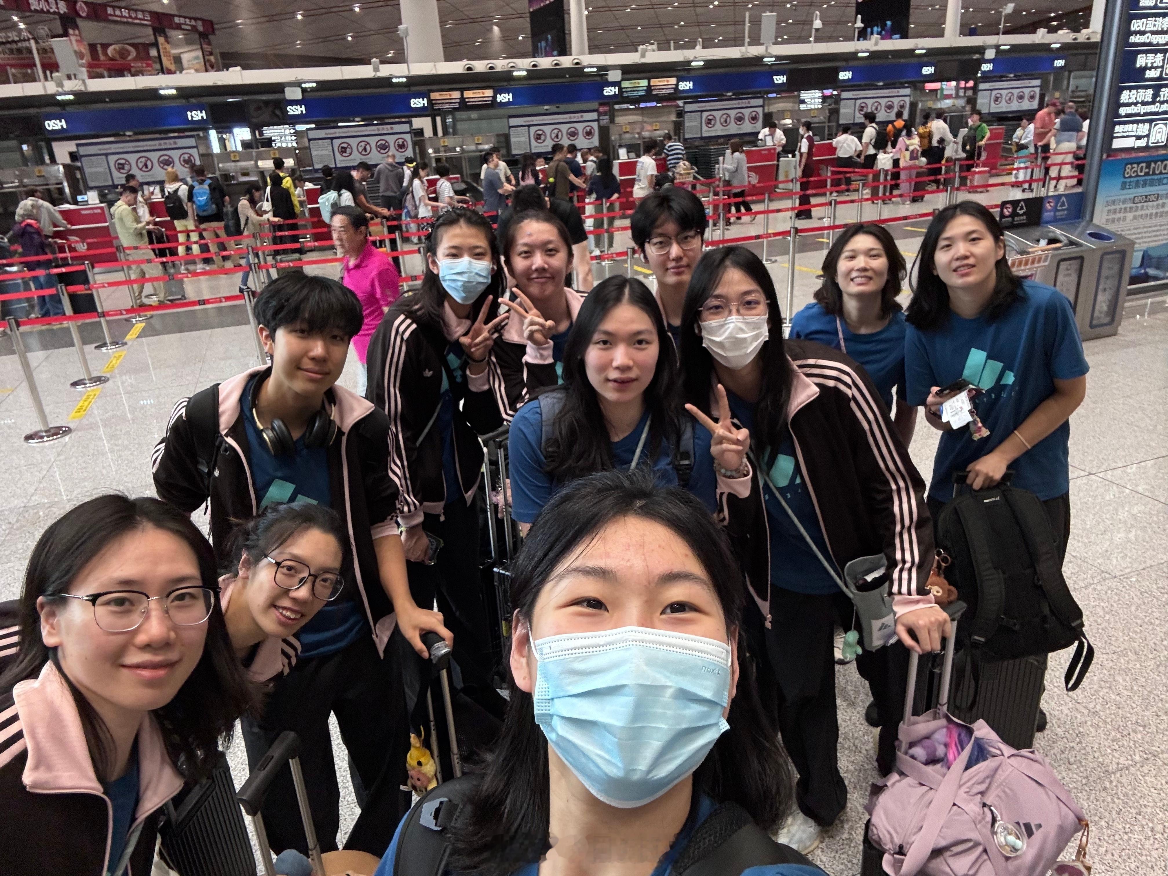 2026世界女排联赛 6月14日，中国女排 启程前往安卡拉（中国排协）。 