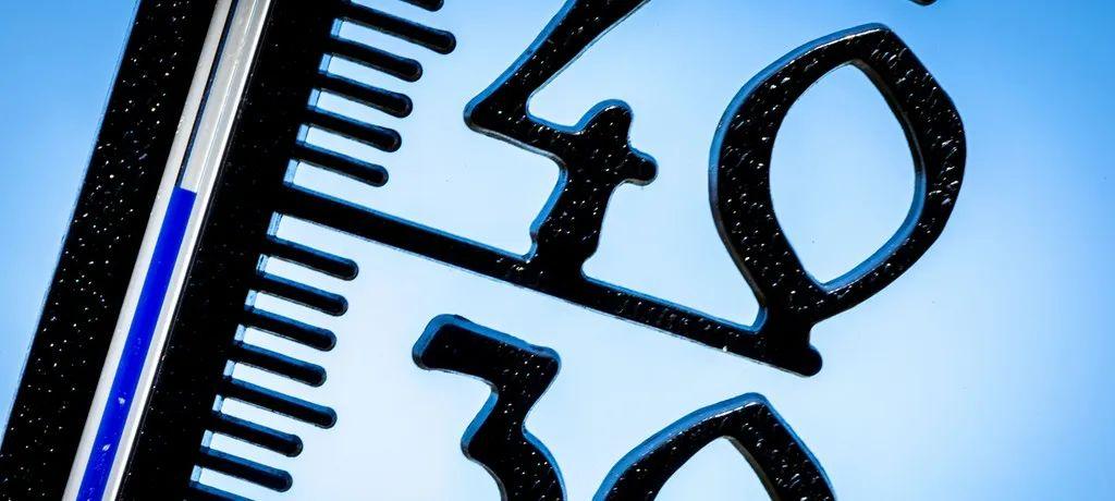 德国7月份的死亡人数比过去多了近1万人。据联邦统计局称，这是由于天气炎热造成的。