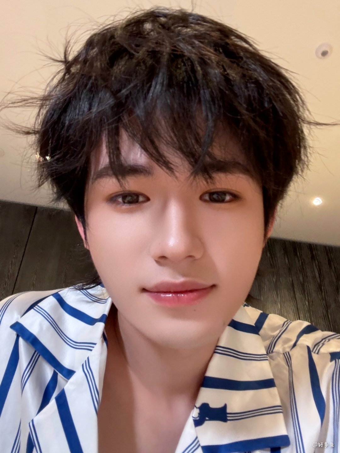 宋亚轩 🐬宋亚轩 国乐无双🩵青年歌手宋亚轩 我喜欢你，不止转瞬之间，数不清的