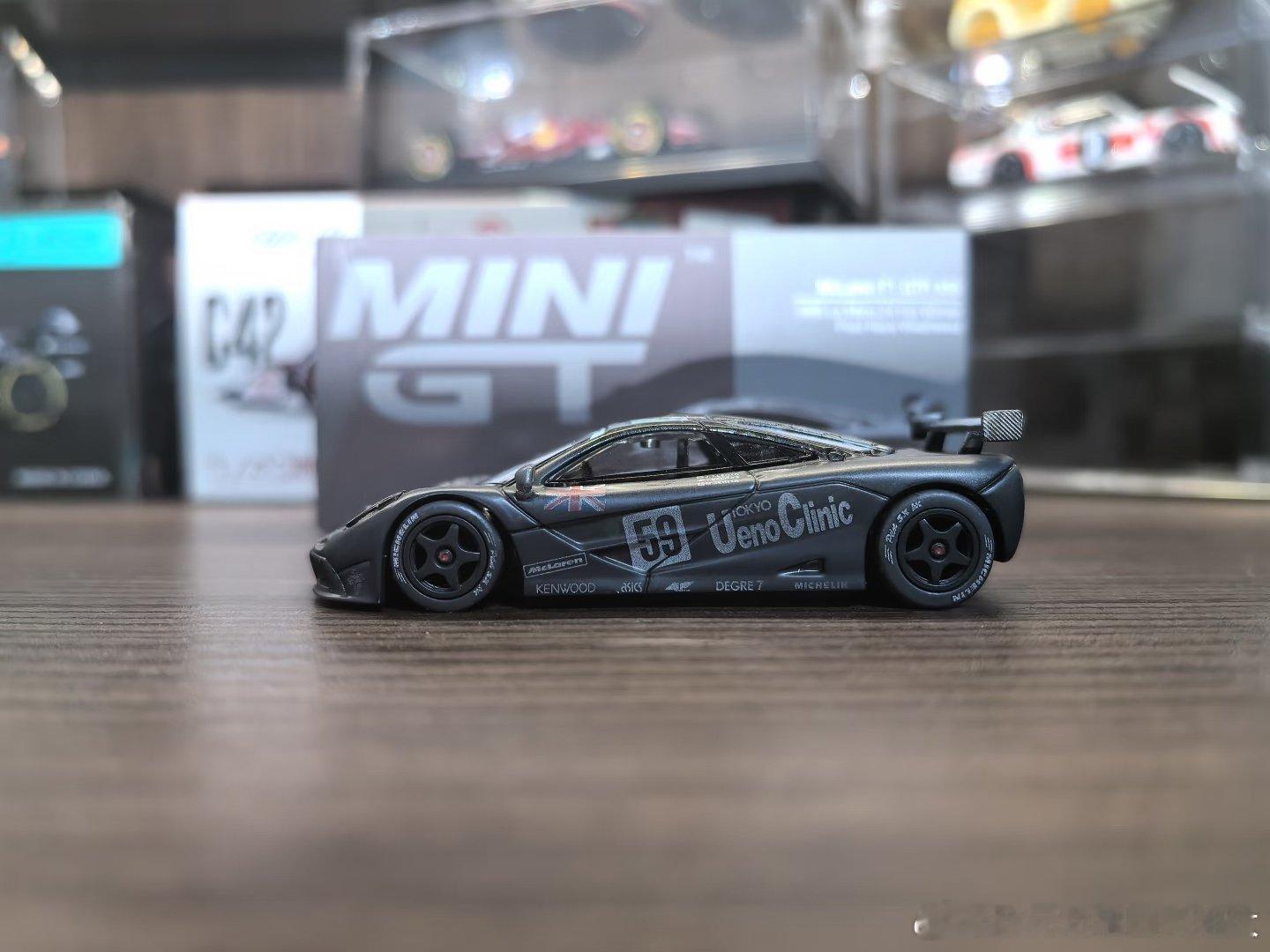 今天拍mclaren F1 GTR 