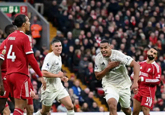 安菲尔德惨案！利物浦 0-3 遭垫底队横扫，7 轮 6 负跌第 11
安菲尔德球