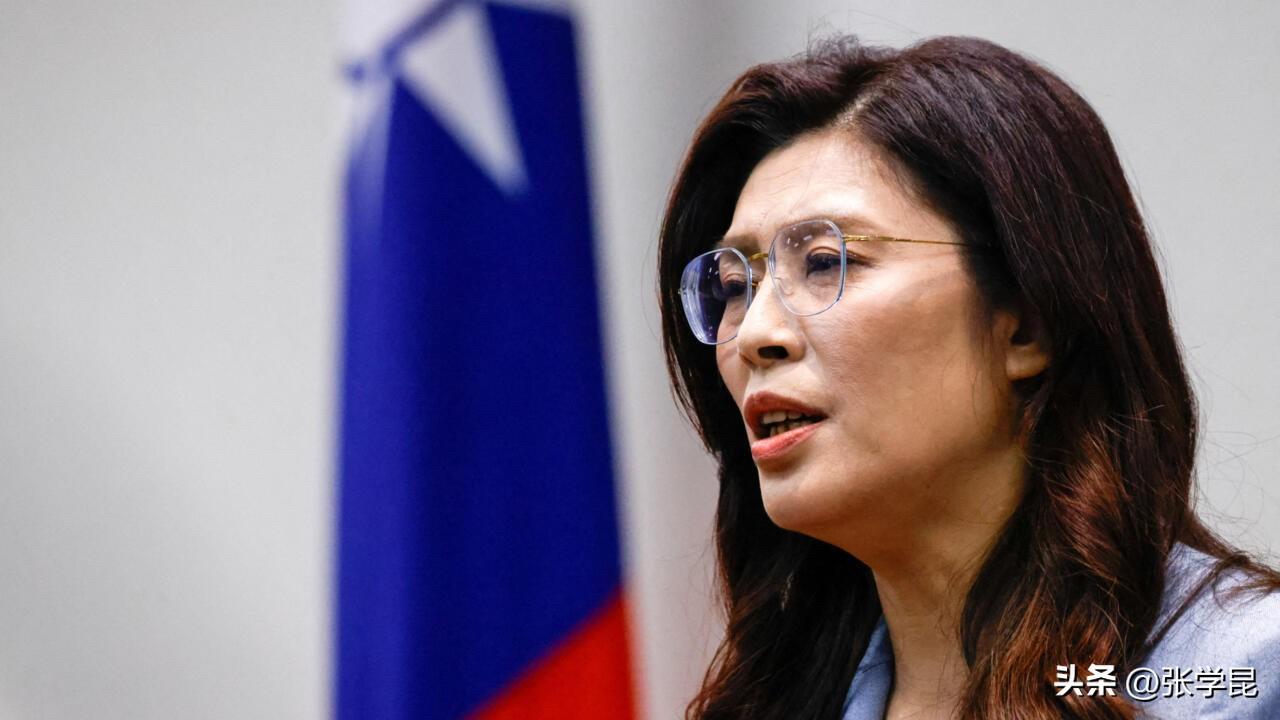 郑丽文：“台湾不想成为下一个乌克兰”

就在台立法部门表决通过“缩水版”特别军购
