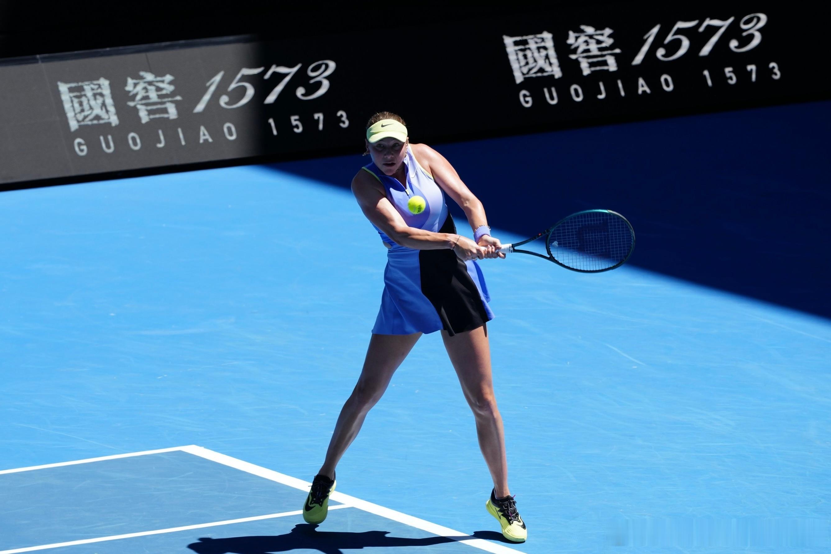 澳网2026 阿尼西莫娃！！！统治力啊，6-1/6-4斯特恩斯！追平了自己在澳网