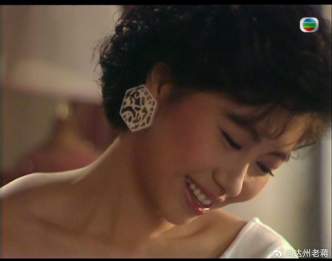 今日看盘[超话] A股恢复t+0，不限制涨跌幅，放开有效做空权限给所有投资者后，