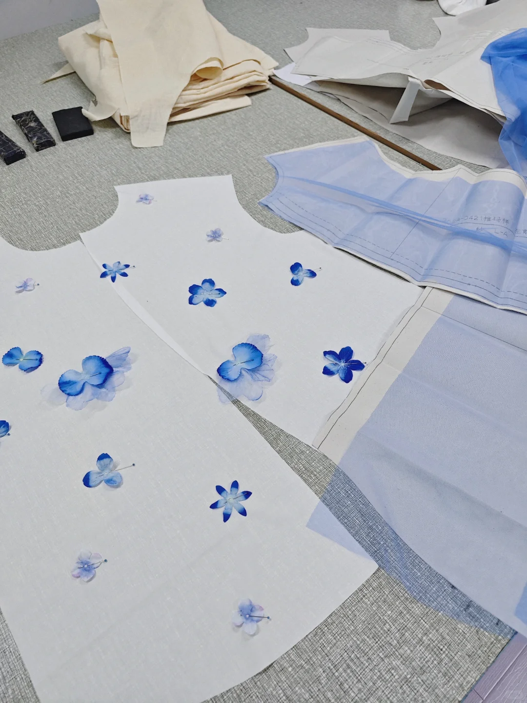 做了一件襯衫💙