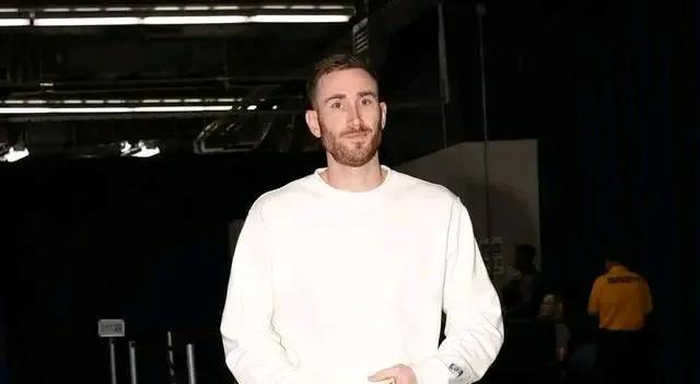 雷霆的三个引援没有作用，不给海沃德出场时间，还好是到期合同。
第一，雷霆赛季中期