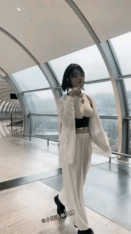 这小姐姐厉害了
