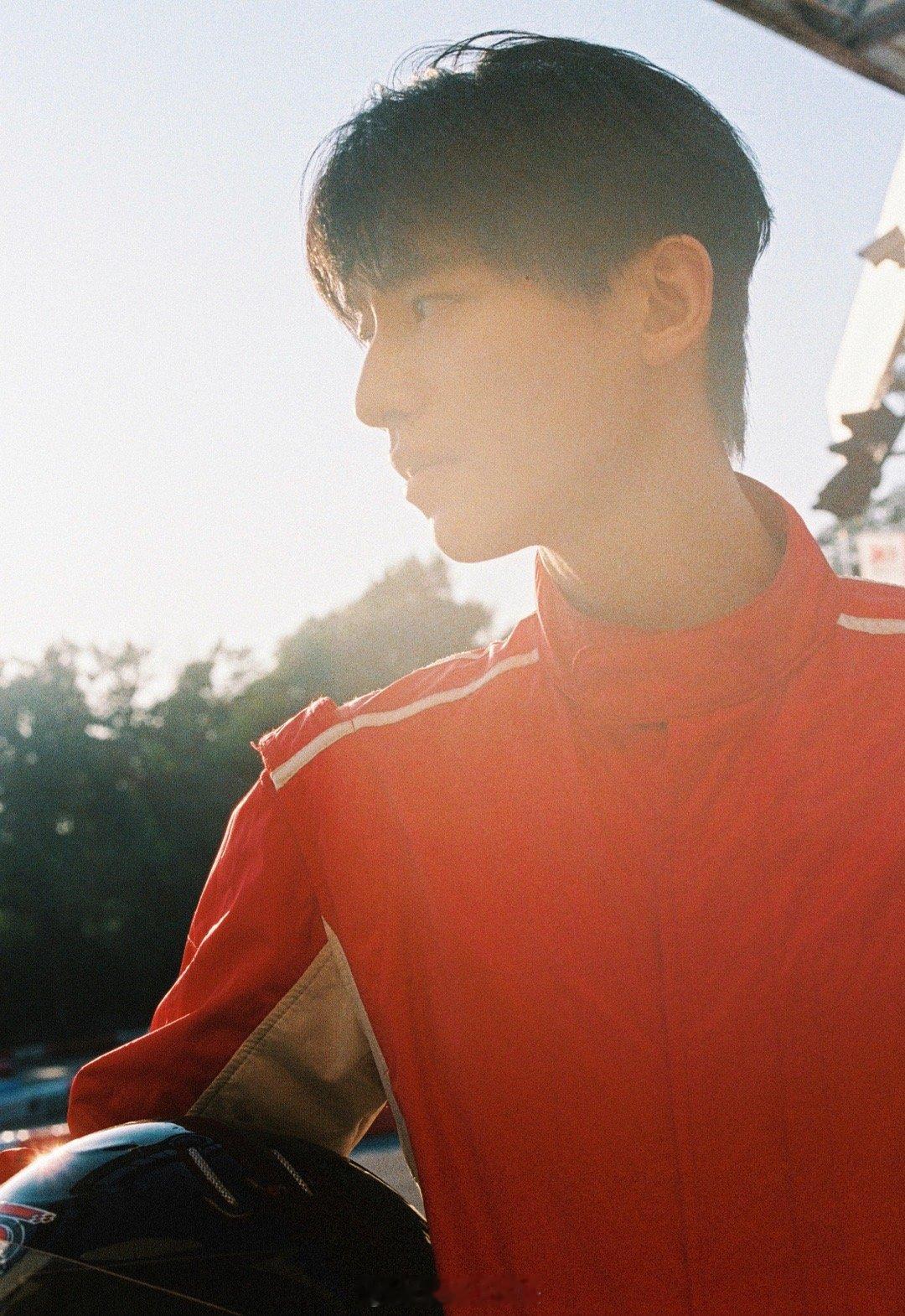 辛云来是剧组卡皮巴拉 辛云来的“卡皮巴拉”特质，大概就是顶级的情商和善良吧。他能