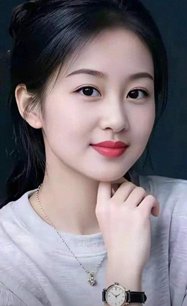 最容易和别人发生深度关系的女人，大都有这三个特征。