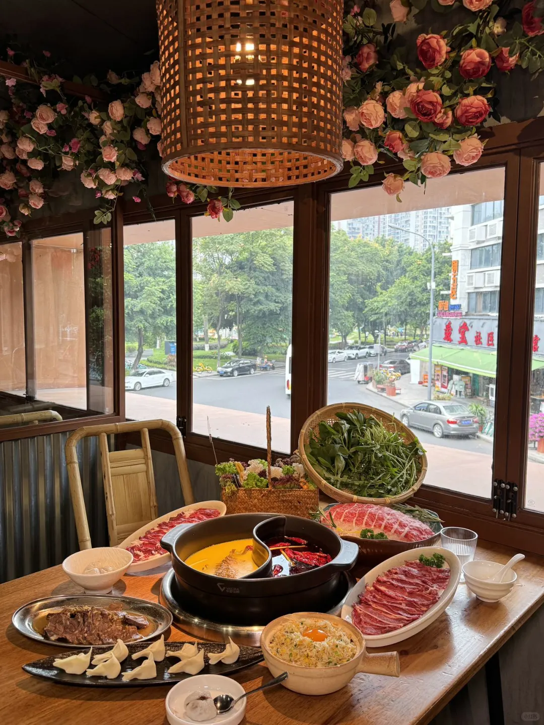 成都新食探秘！浓汤诱惑，火锅新体验🥘🌱🍲