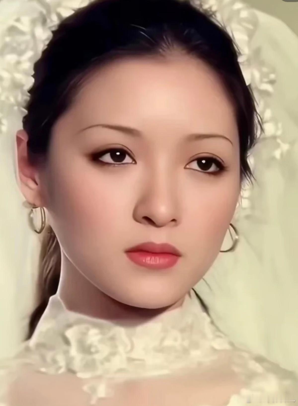 胡因梦：美人迟暮，还是美人圆满？ ​​​