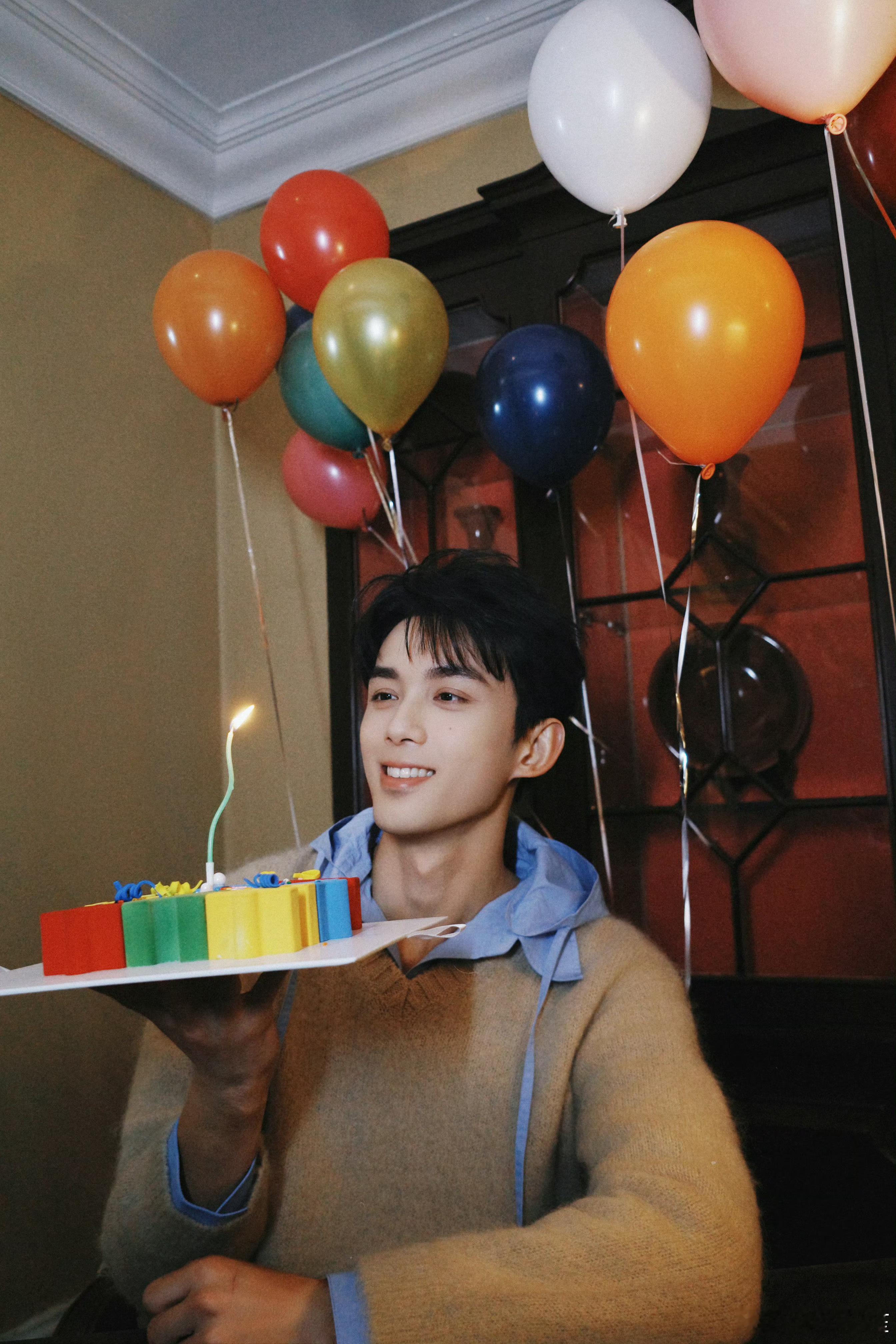 祝26岁的吴磊生日快乐！吴磊1226生日快乐