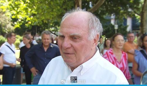 赫内斯：莱奥从来都不是拜仁慕尼黑的引援目标拜仁慕尼黑 ​​​