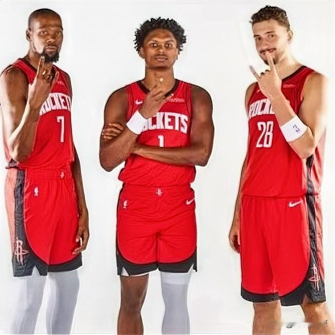 火箭超市开张，多人被摆上交易货架！
前NBA球员帕金斯表示：詹姆斯几乎把火箭给打
