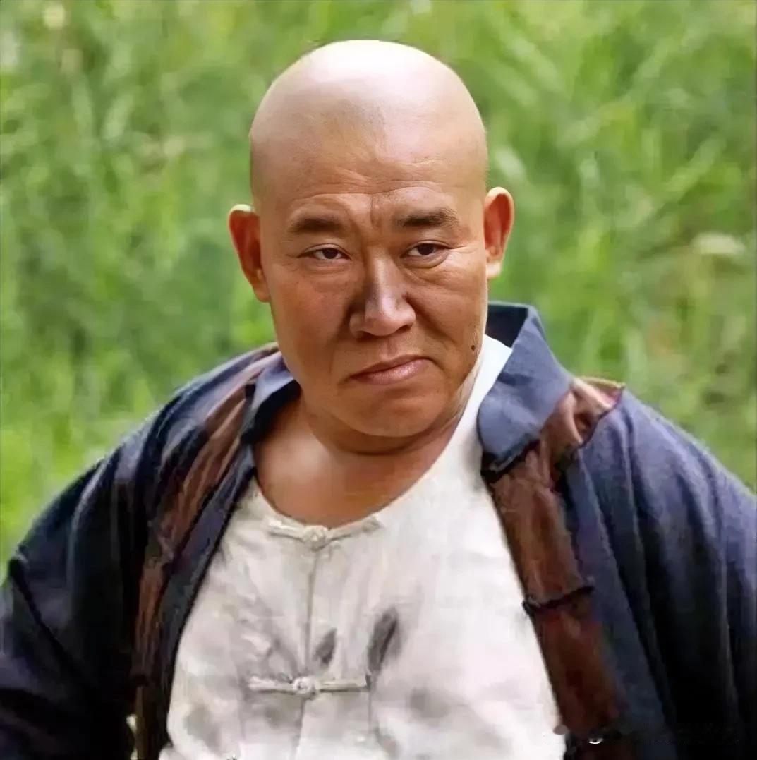 万年的那个案件应该还是比较大的案子，就是那个性侵的案件，但是现在扑朔迷离，真相还