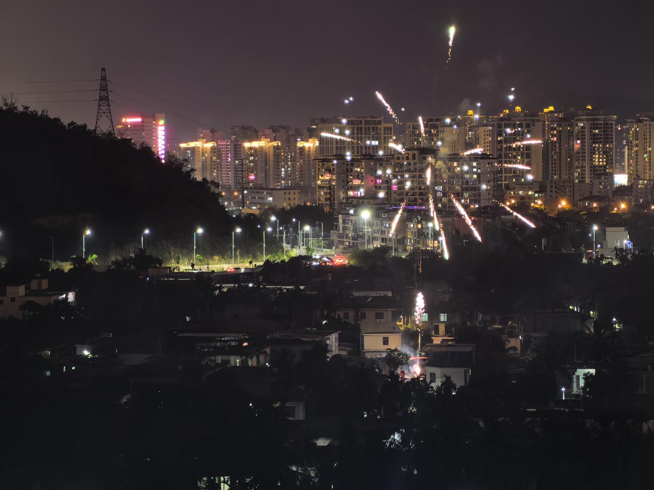 说一个扎心的真相，拜年微信是一个试金石。

我发现一个特别有意思的现象：
很多人