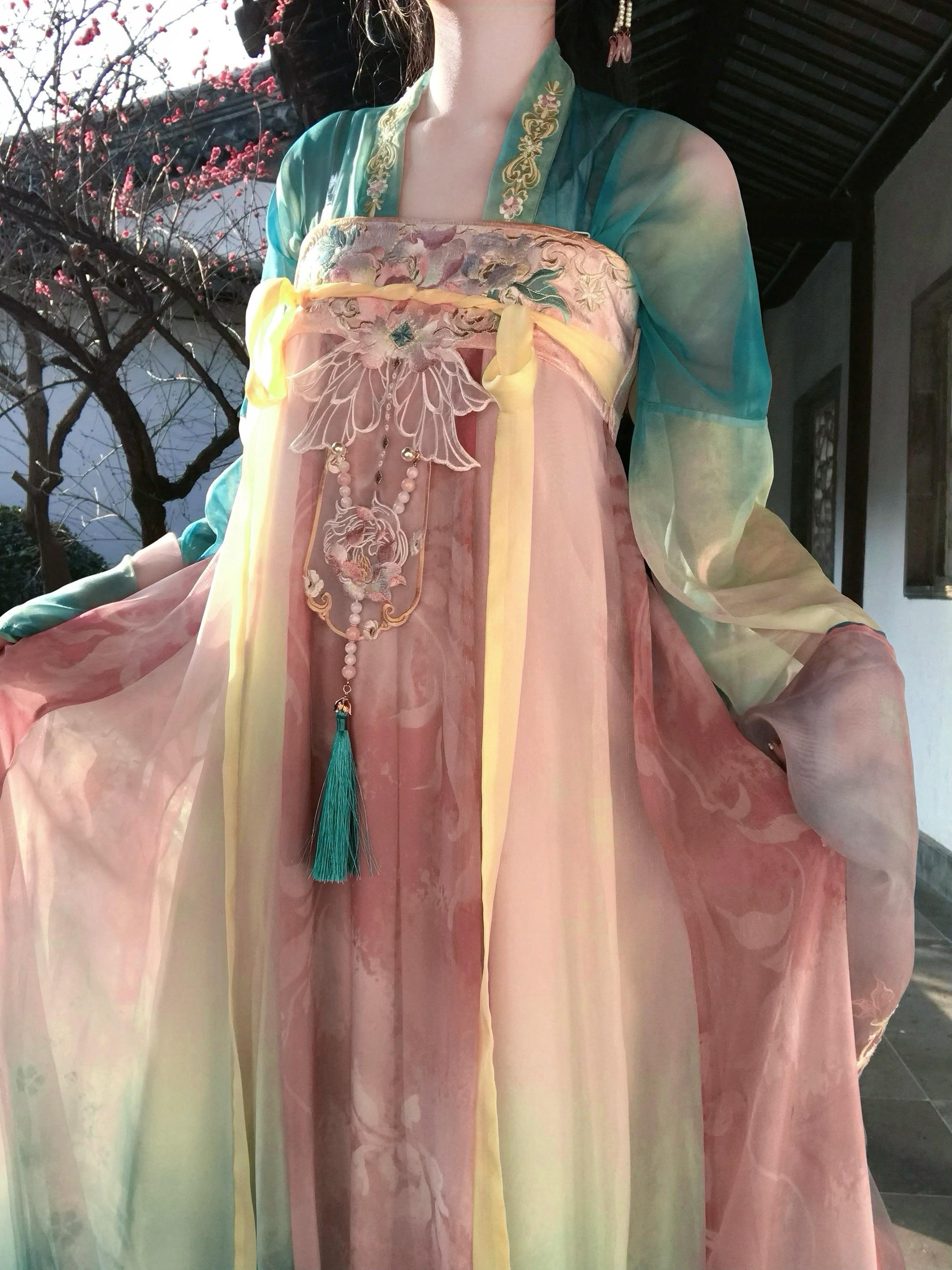 “只等到下个春天！”
