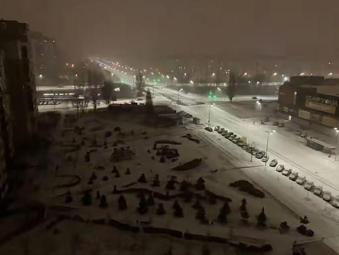 这一次乌克兰真的是挺不住了，他倒在了第4个冬天。

 最新消息，基辅城的市长克里