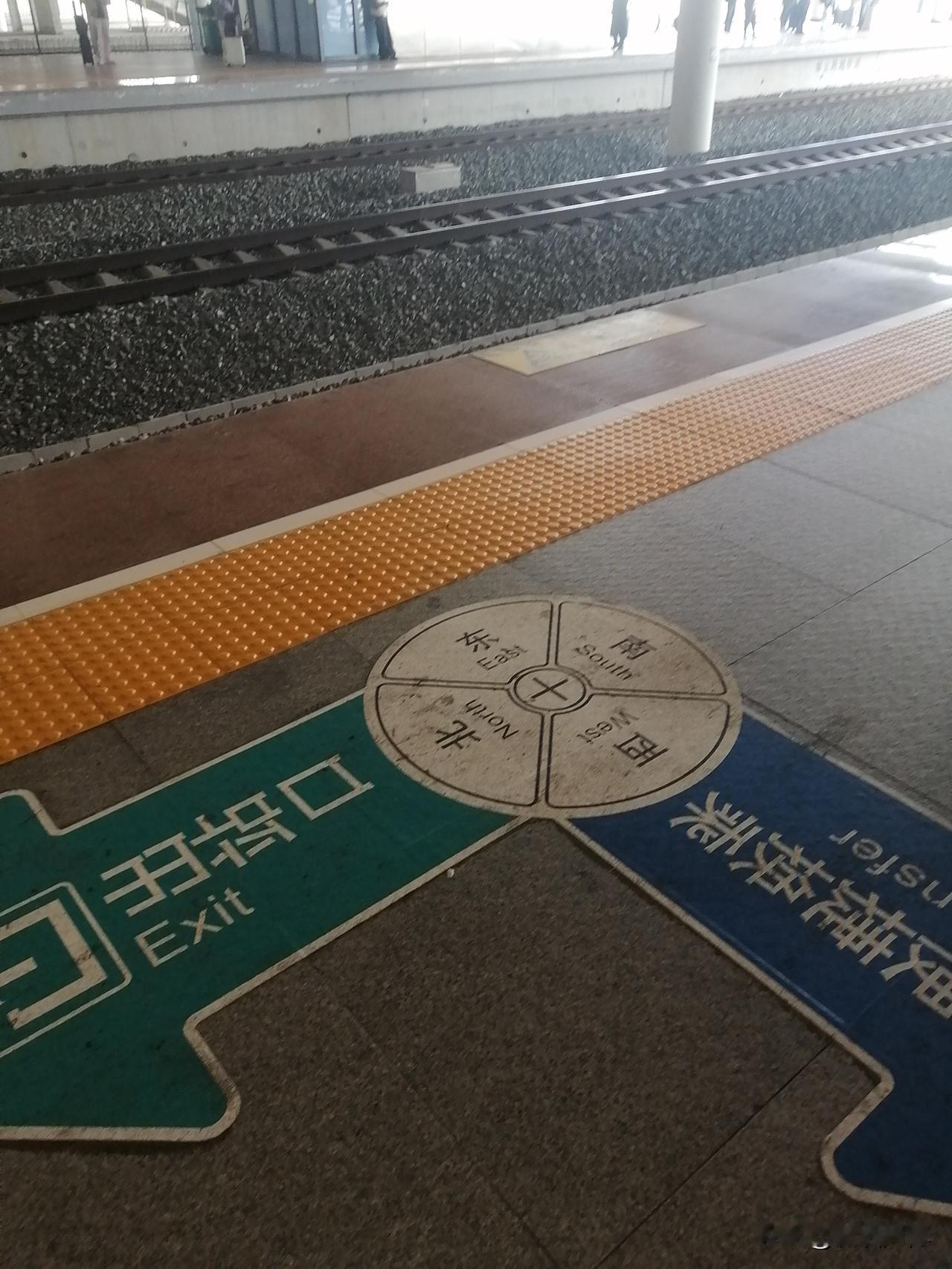 看淡人生,善待自己,你做到了吗?真的没有做到。以前都觉得大家是善良的、守信的，所