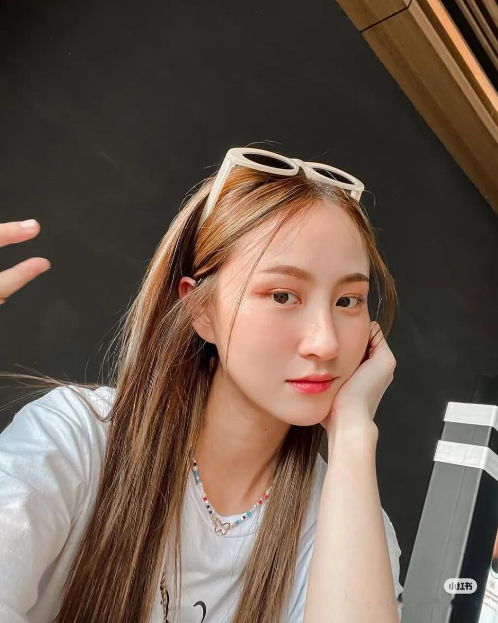 发优质内容享分成话说大马近几年就推出了许多样靓身材正，气质也相当不错的新晋博主，