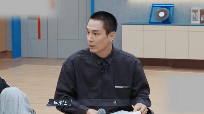 早安连叫李承铉三遍晋哥救命！谁懂啊！早上被“晋哥晋哥晋哥”唤醒，李承铉这波早安c