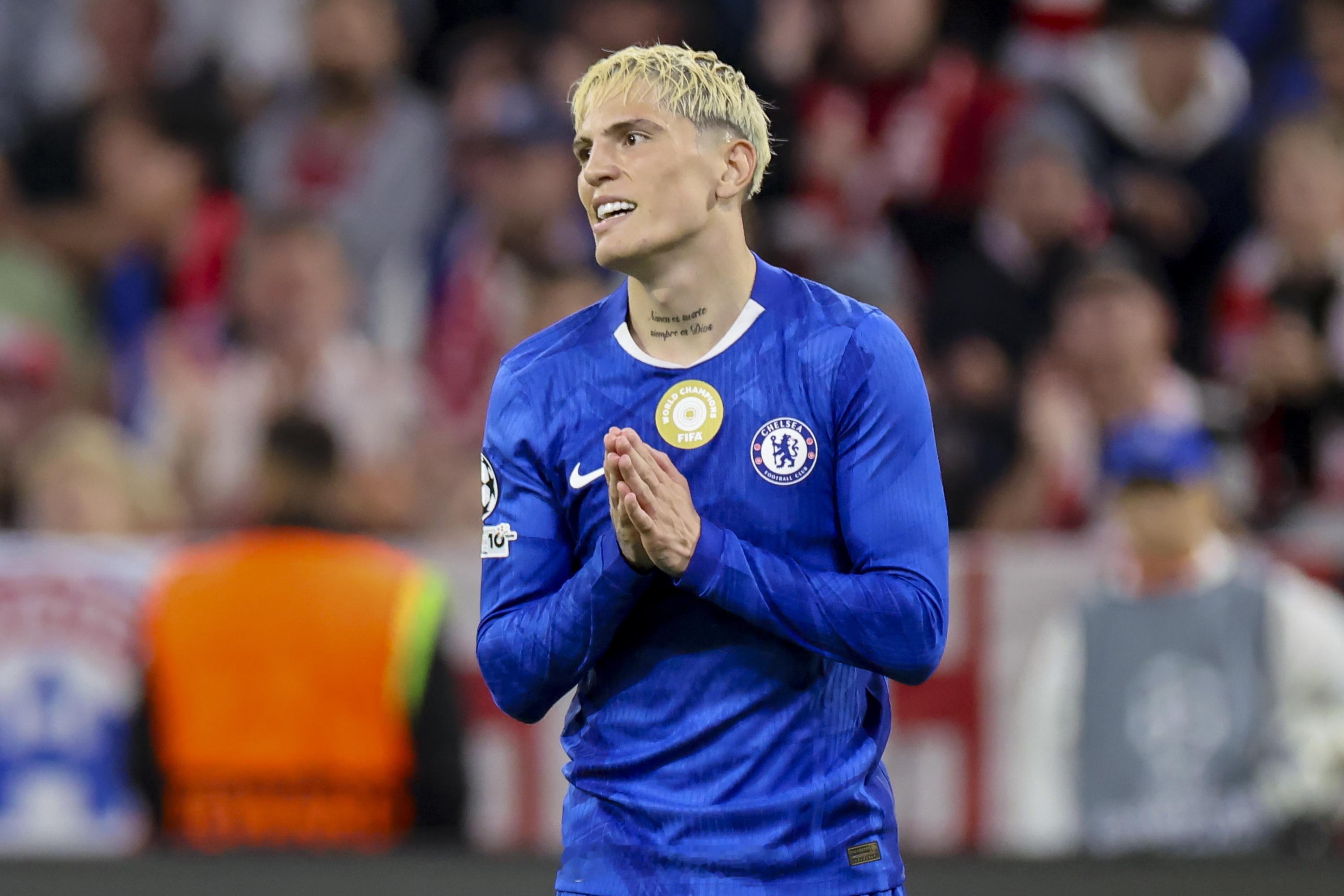 英超联赛  ESPN消息，切尔西为加纳乔标价5000万欧，加纳乔没有归队参加季前