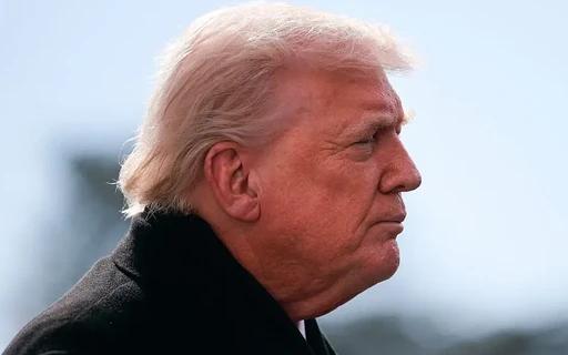 特朗普这一年做的还算不错。
特朗普上任已经快一年了，这一年来美国的情况怎么样呐？