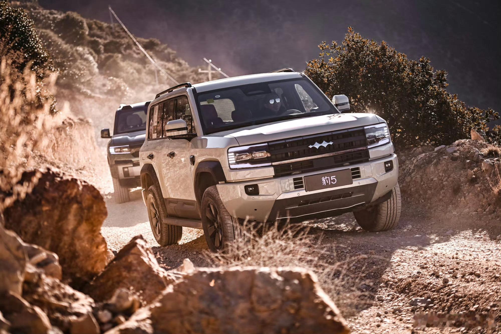 方程豹胜诉姚十八还记得之前全网热议的“方程豹豹5油耗18升”事件吗？如今终于迎来