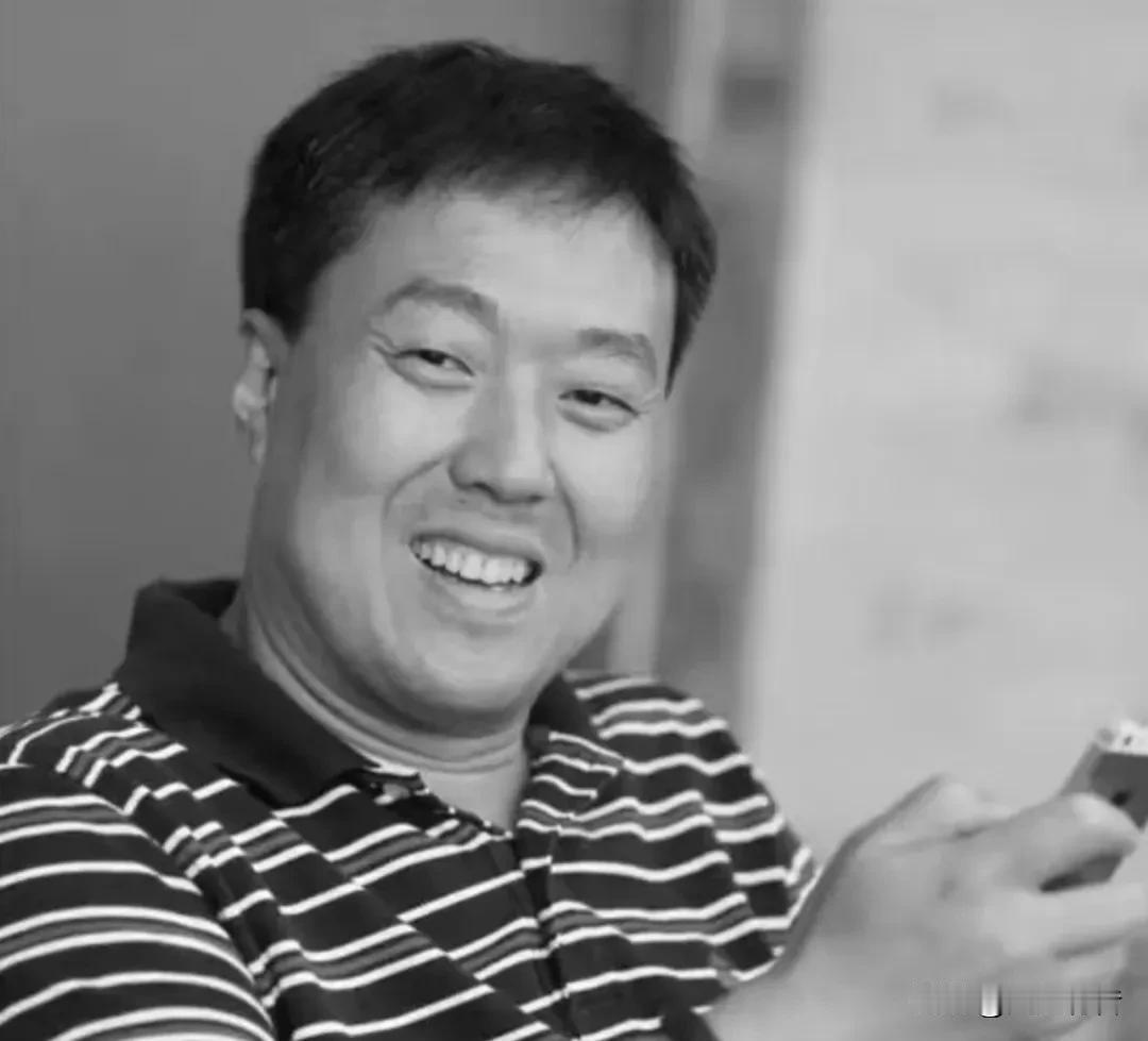 高善文是谁？经常上网的我都没有听说过。他去世了，一些媒体和博主发布了一系列纪念文
