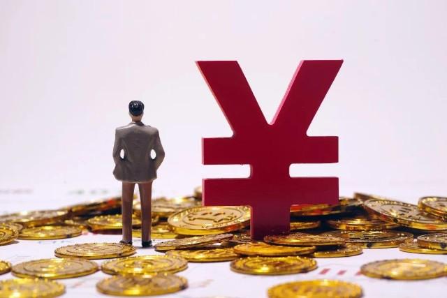 一辈子能存多少钱?

1、工人，能存个30万。
2、护士，能存个70万。
3、教